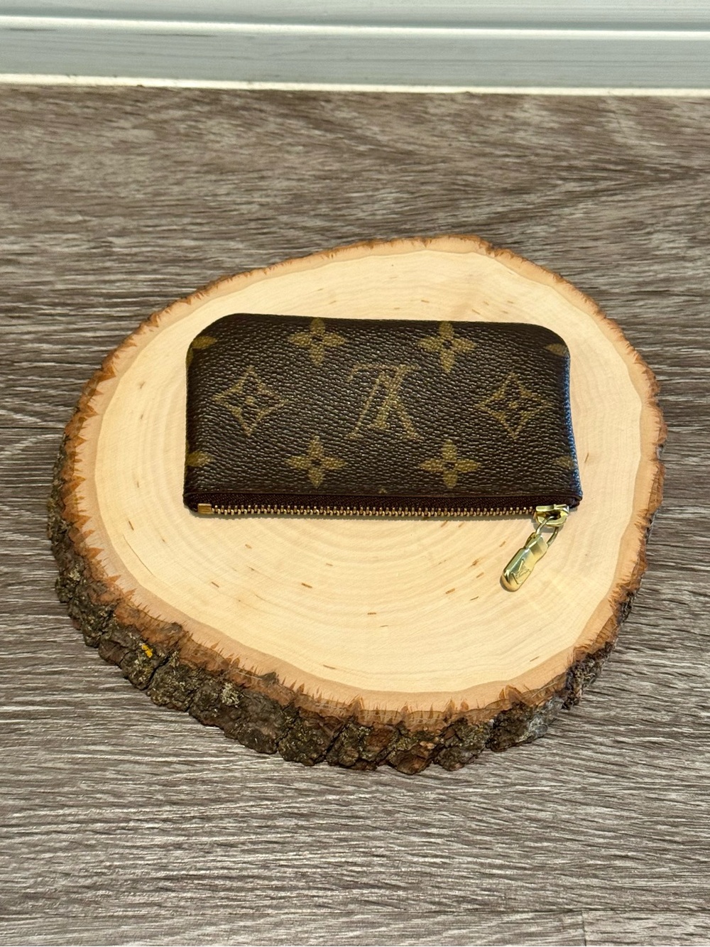 Authentic Louis Vuitton Key Pouch in Monogram canvas. Vintage LV - Picture 4 of 11